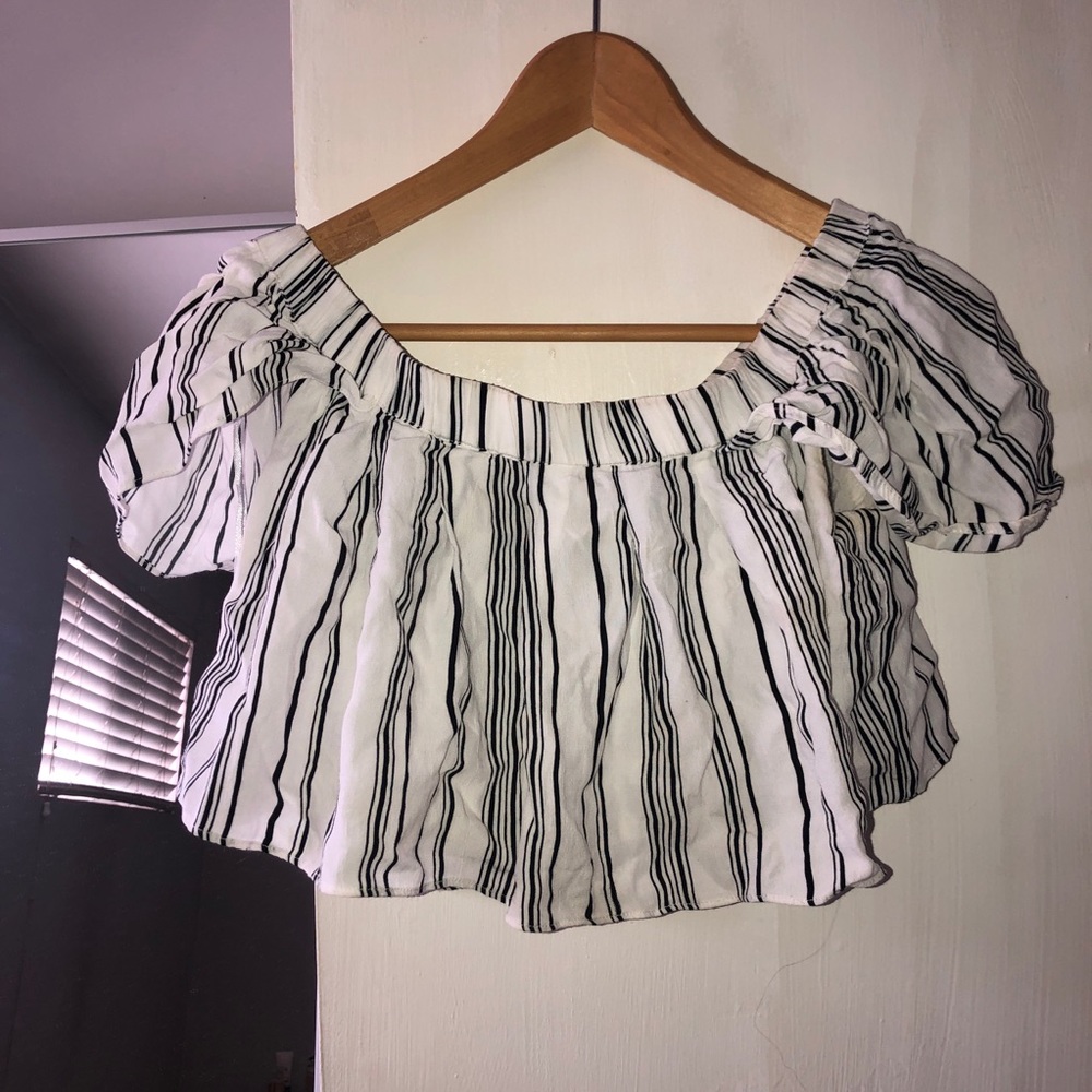 Crop top - Picture 4 of 4